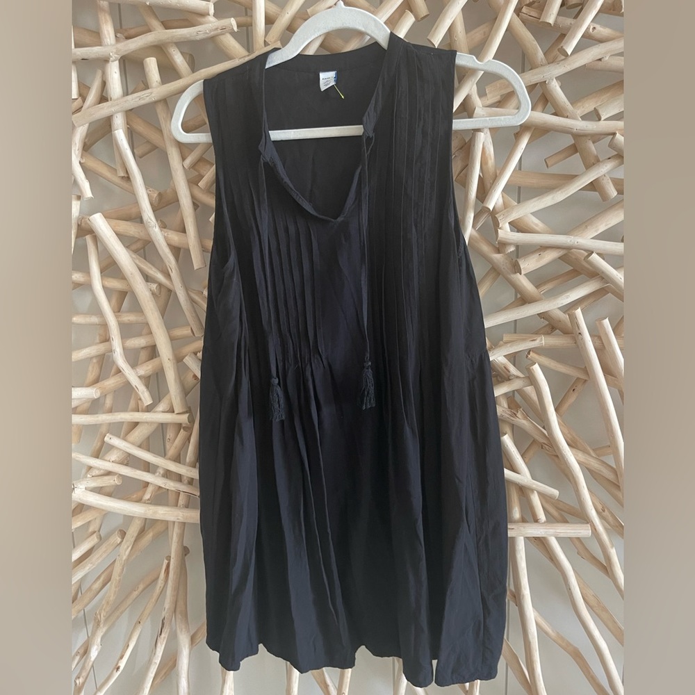 OLD NAVY PETITE MEDIUM DRESS